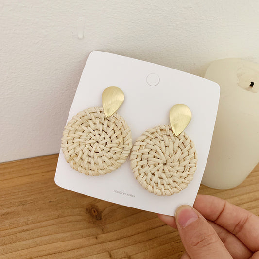 Boucles d'oreilles rondes géométriques en rotin - LUXARAH