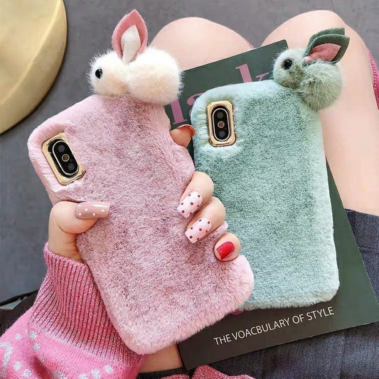 Étui de téléphone en fourrure