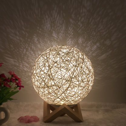 Lampe de table créative en lin, nouveauté et unique, LED intelligente, télécommande, boule en rotin - LUXARAH