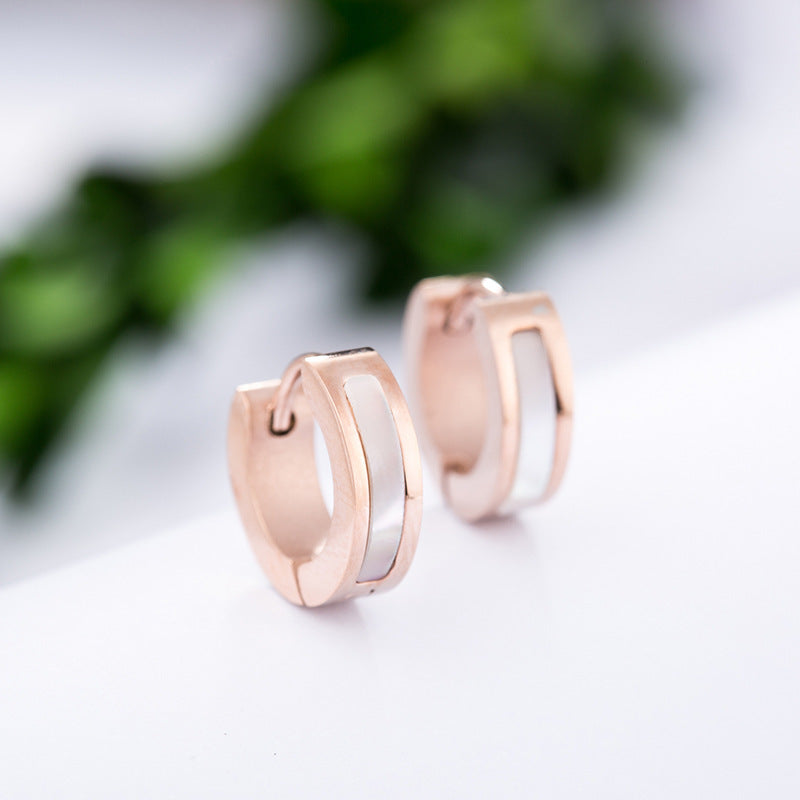 Boucles d'oreilles rondes noires