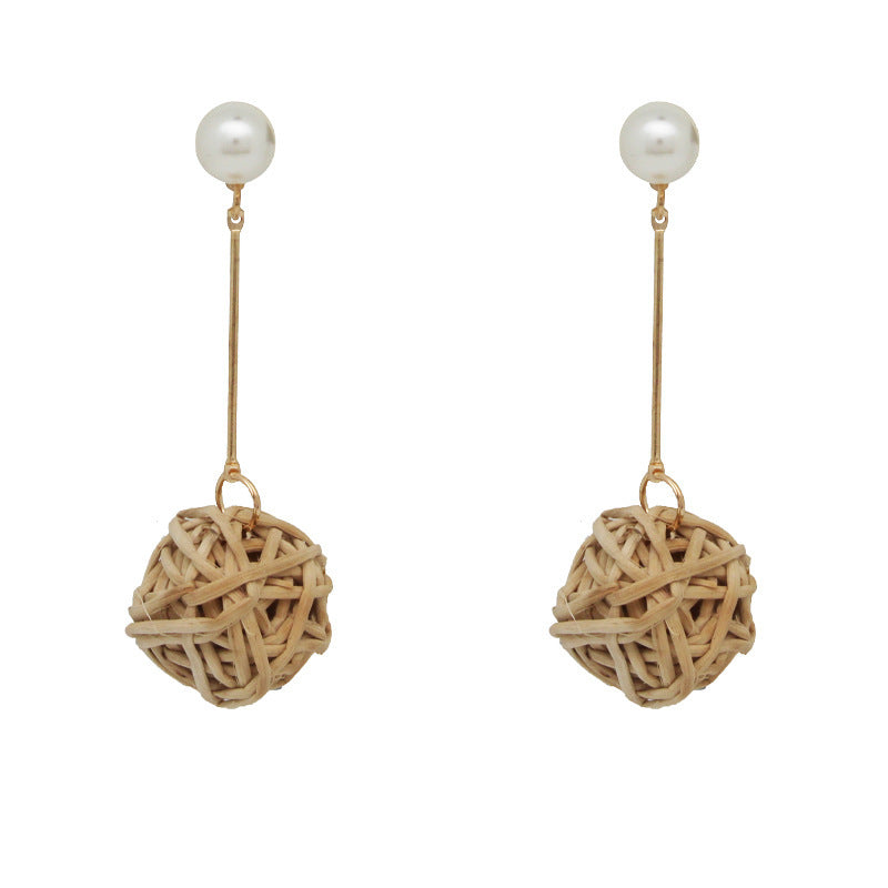 Boucles d'oreilles à pompons rétro en rotin tissé à la main - LUXARAH