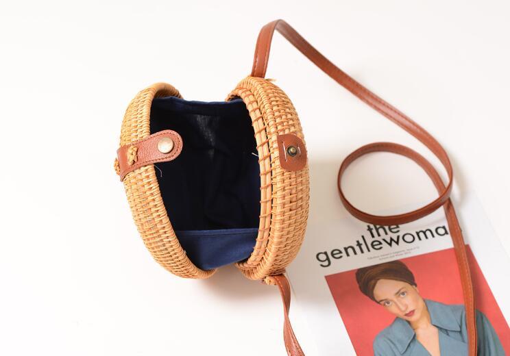 Sac à bandoulière rond en rotin tressé