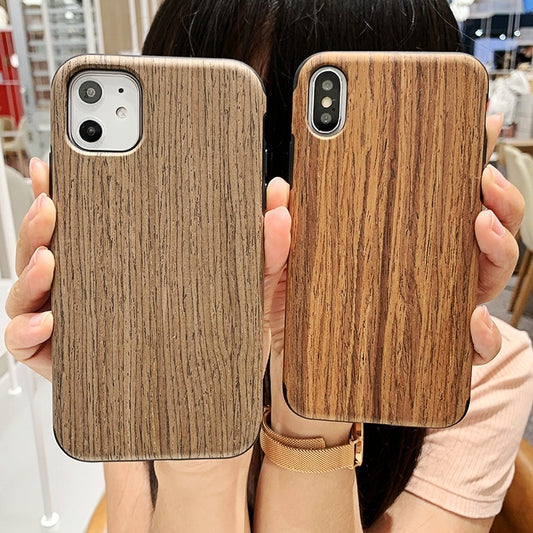 Étui de téléphone en bois