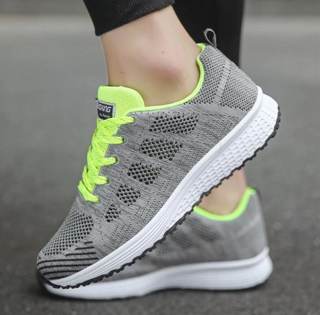 Chaussures de sport pour femmes - LUXARAH