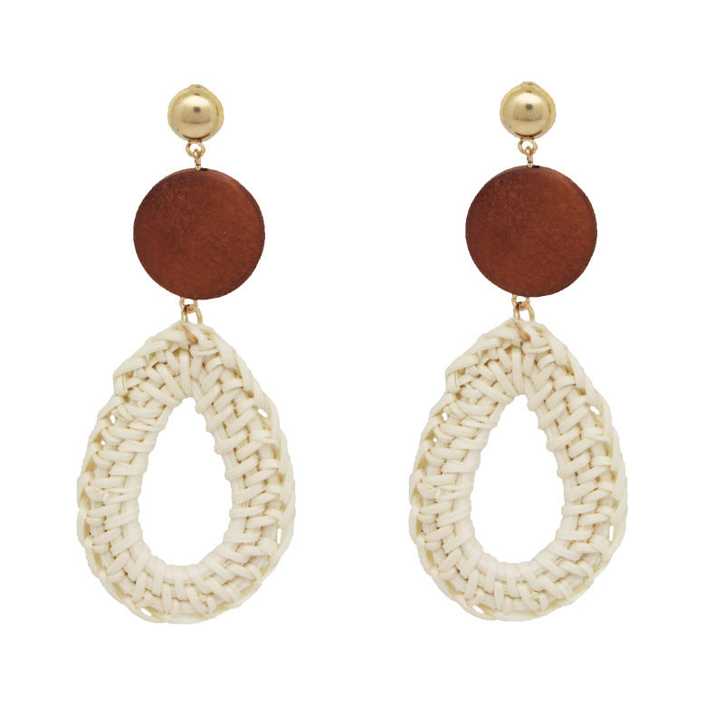Boucles d'oreilles à pompons rétro en rotin tissé à la main - LUXARAH