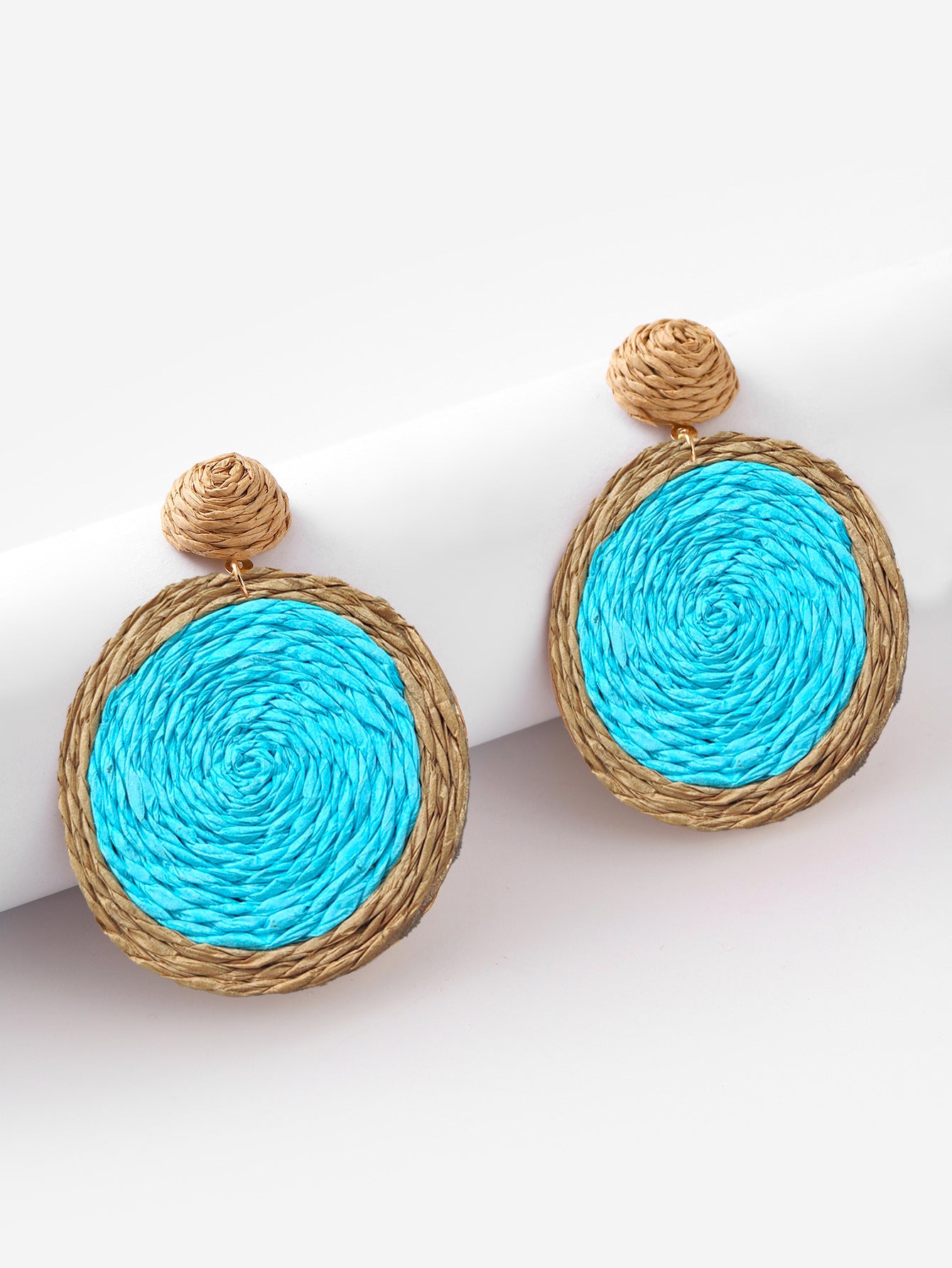 Boucles d'oreilles bohèmes tissées à la main en rotin synthétique - LUXARAH