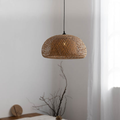 Lustre en rotin et bambou, chambre design chez l'habitant zen - LUXARAH