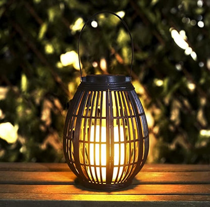 Lampe éolienne solaire rétro en rotin ovale en plastique pour patio - LUXARAH