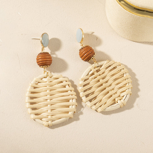 Boucles d'oreilles d'été en raphia et rotin tressé à grandes fleurs - LUXARAH