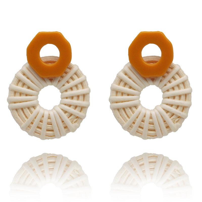 Boucles d'oreilles à pompons rétro en rotin tissé à la main - LUXARAH