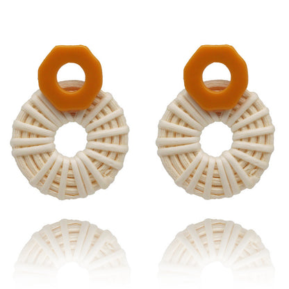 Boucles d'oreilles à pompons rétro en rotin tissé à la main - LUXARAH