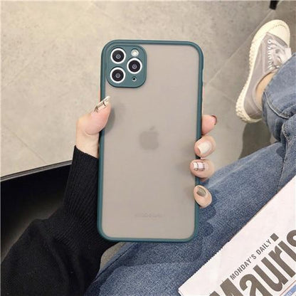 Coque de téléphone portable givrée aux couleurs contrastées pour éviter les chutes