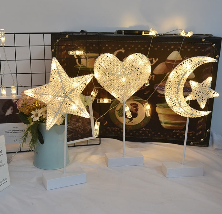 Lumières LED, lumières clignotantes, lumières étoiles, romantique, aménagement de la pièce, décoration amour, étoiles lampe, lampe de table, lampe en rotin, boule