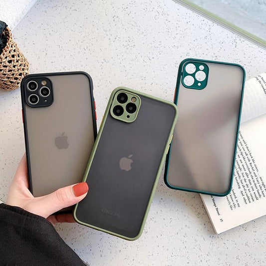 Coque de téléphone portable givrée aux couleurs contrastées pour éviter les chutes