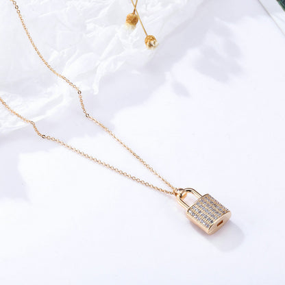 Colliers de luxe avec cadenas en zircon pour amoureux
