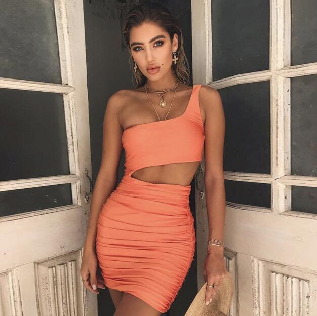 Robe courte moulante à une épaule, mini-robe sexy et ajourée - LUXARAH