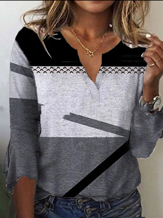 T-shirt imprimé à manches évasées et col en V