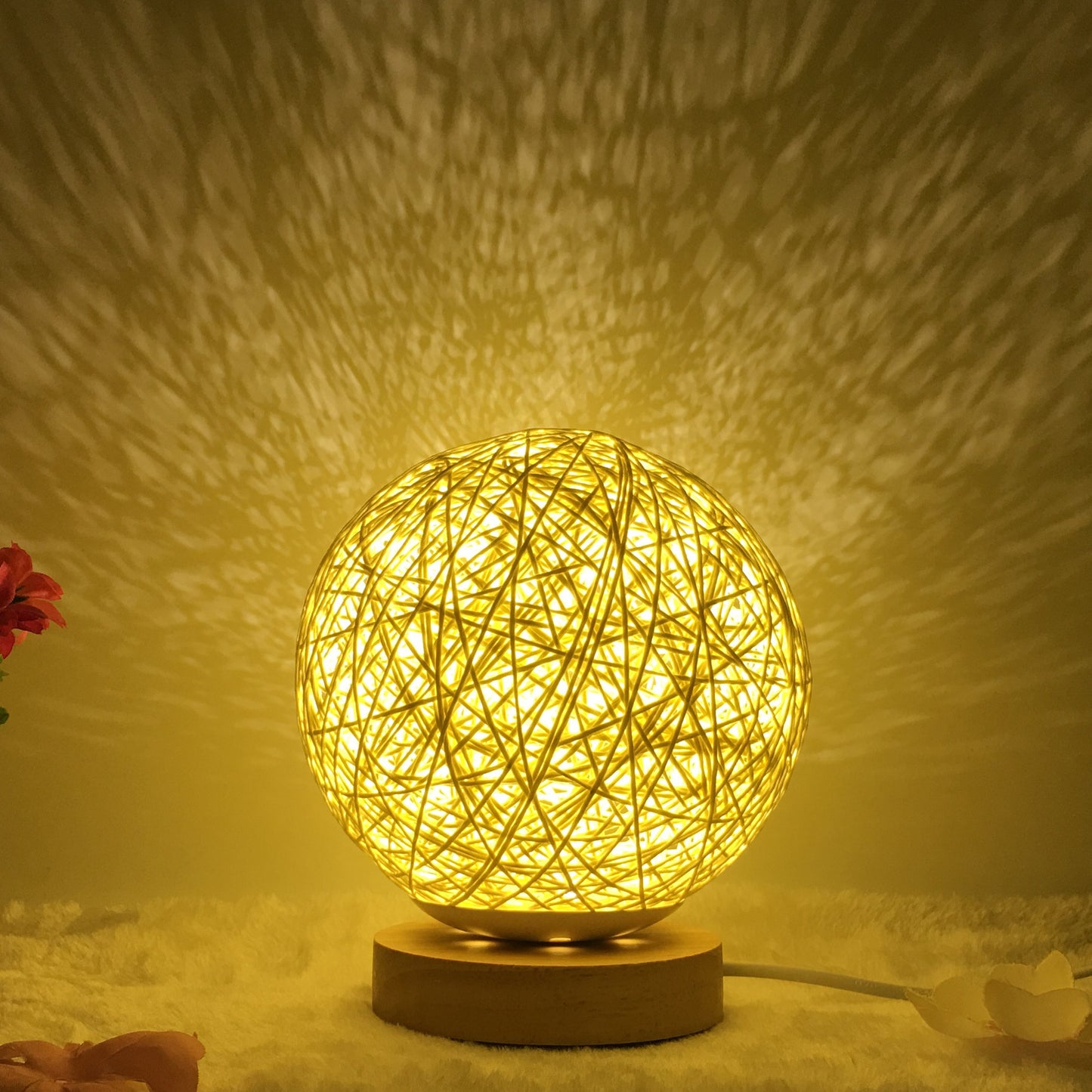 Lampe de table créative en lin, nouveauté et unique, LED intelligente, télécommande, boule en rotin - LUXARAH