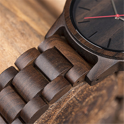 Montre à quartz en bois