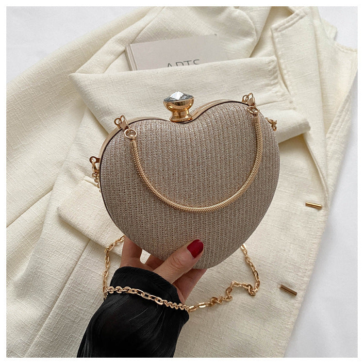 Pochette de soirée pour femme, sac à main brillant en forme de cœur, pochette en métal, sac à bandoulière avec chaîne tendance, sac à main de luxe pour femme, tenue de Saint-Valentin - LUXARAH