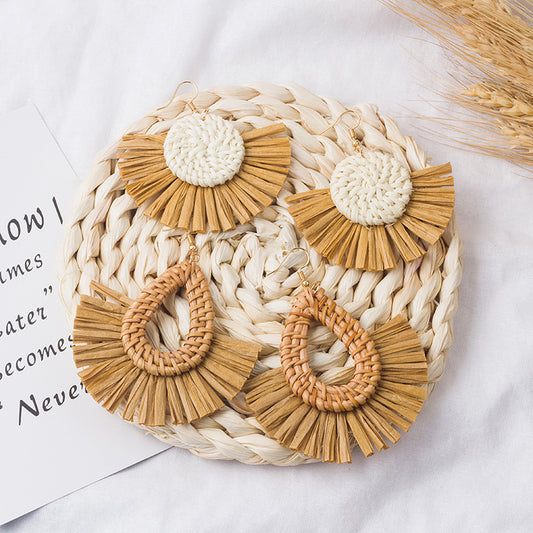 Boucles d'oreilles géométriques en raphia et rotin tissées à la main, style vintage pour femmes - LUXARAH