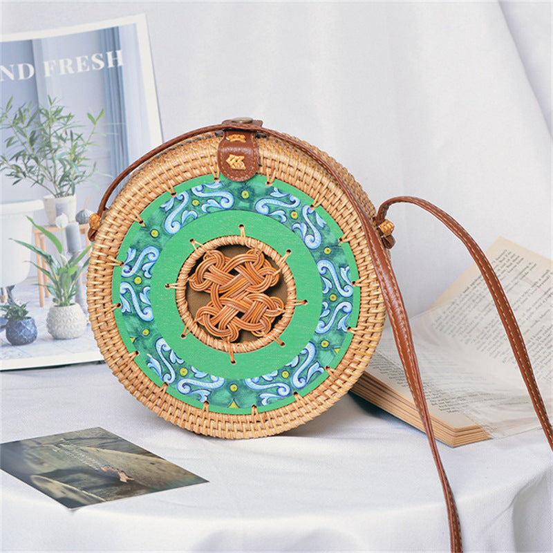 Petit sac rond en rotin tissé à la main