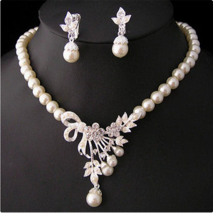 Mariage, ornements de mariée, perles, colliers, boucles d'oreilles, ensembles de bijoux