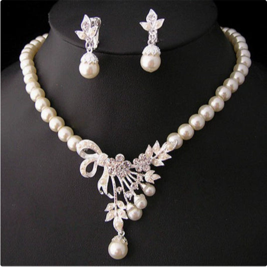 Mariage, ornements de mariée, perles, colliers, boucles d'oreilles, ensembles de bijoux