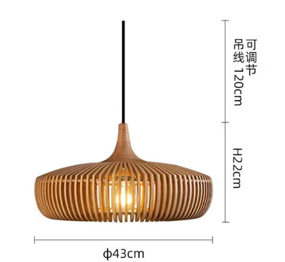 Lustre en rotin dans un restaurant et un salon de thé - LUXARAH