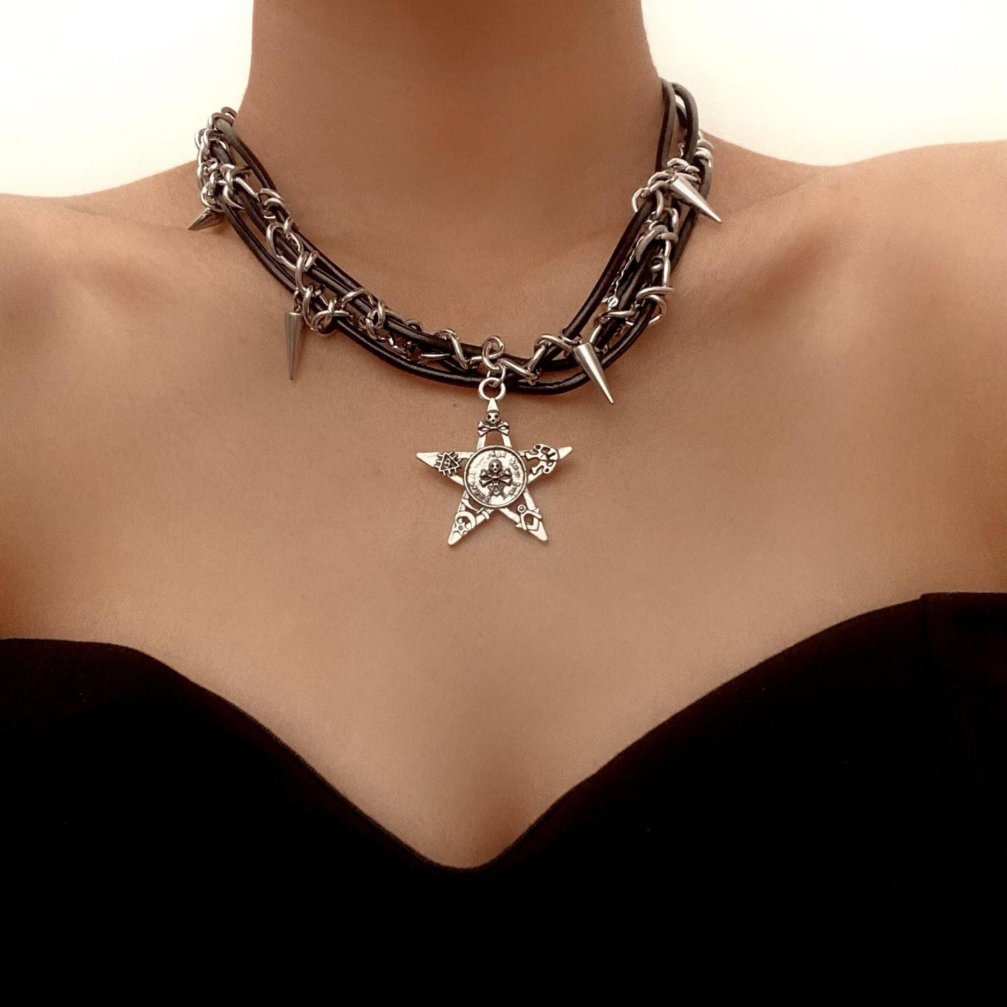 Collares colgantes y remaches Y2K, calaveras y estrellas, estilo punk gótico, tendencia... 