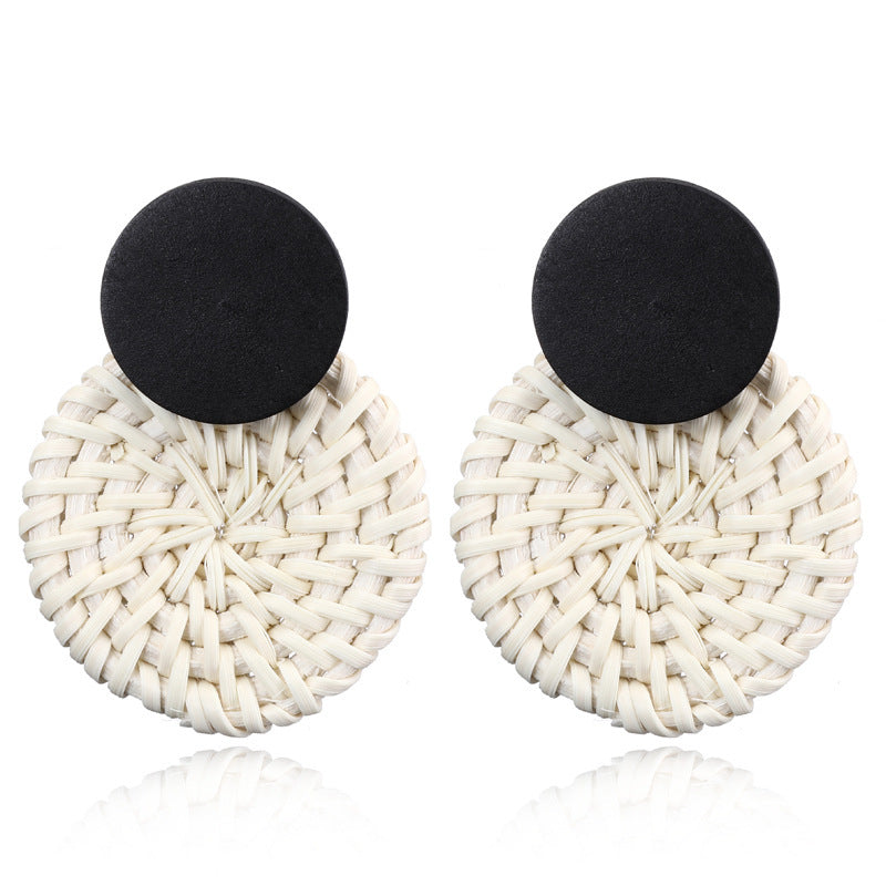 Boucles d'oreilles géométriques creuses en rotin, tissées à la main en bambou et rotin - LUXARAH